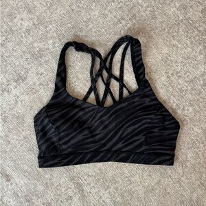Lululemon size 4